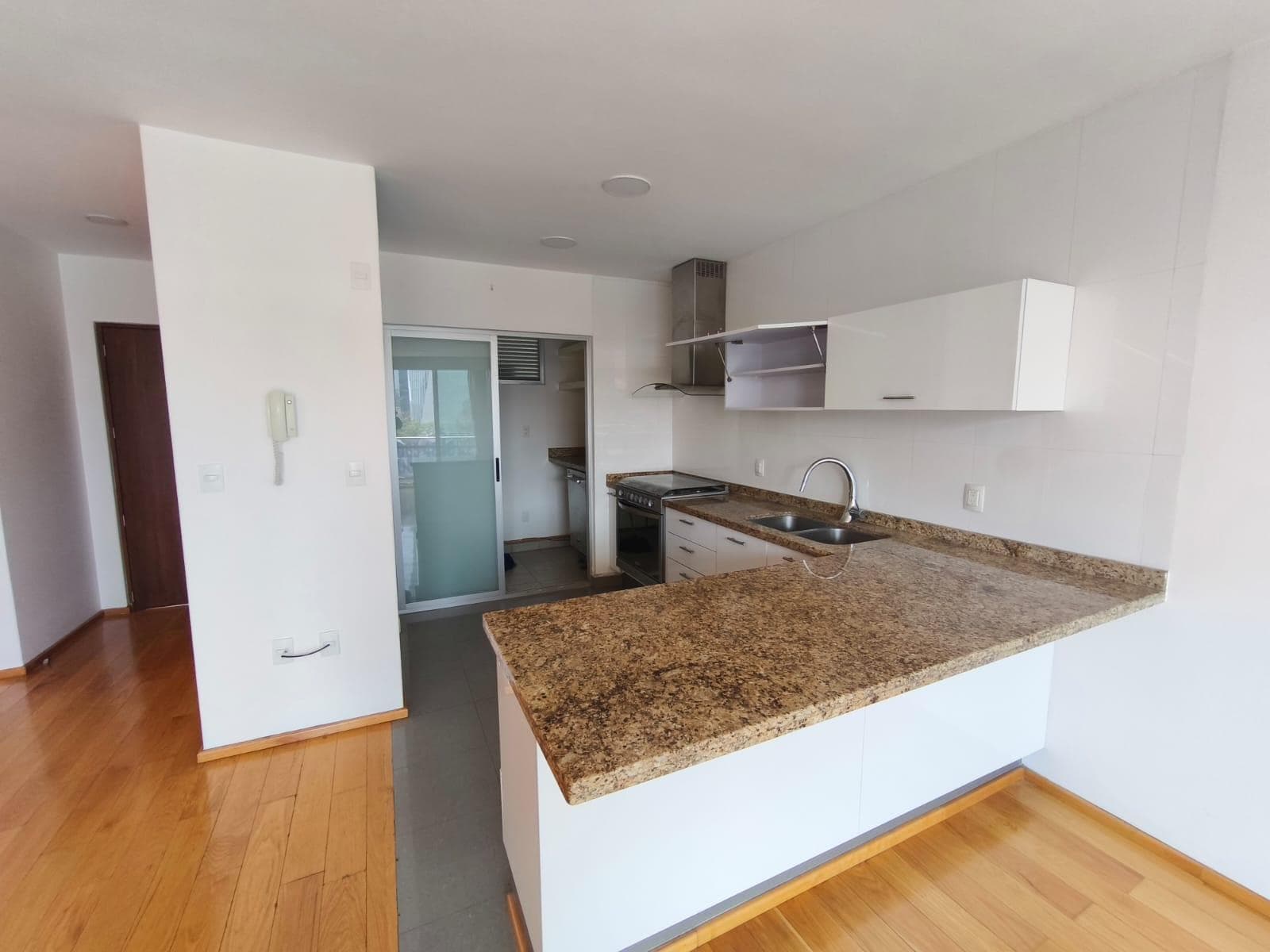 Pent House en Venta con Roof Garden privado en San José Insurgentes Benito Juárez 2 recámaras