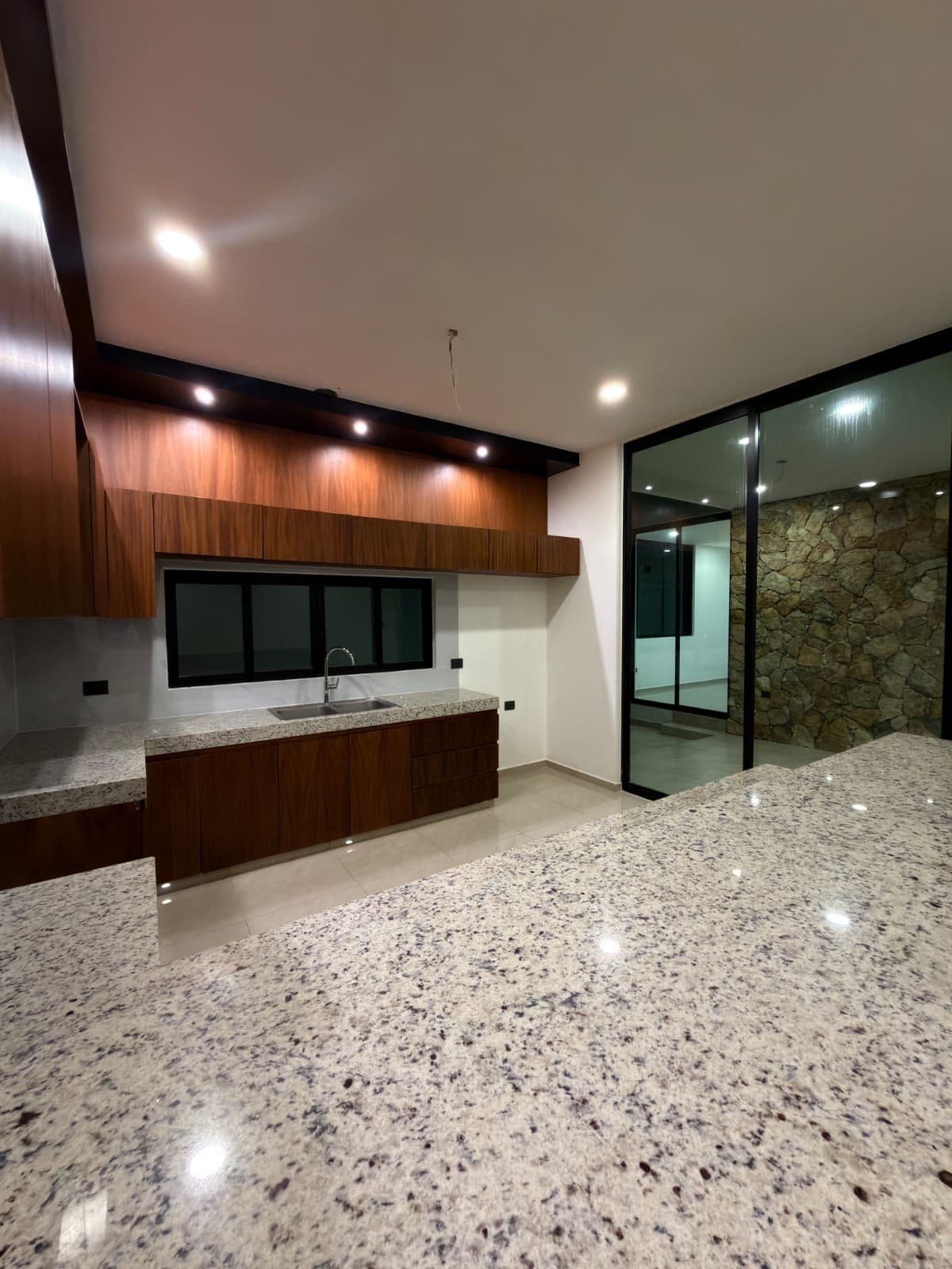 House - Parque Natura Subdivision