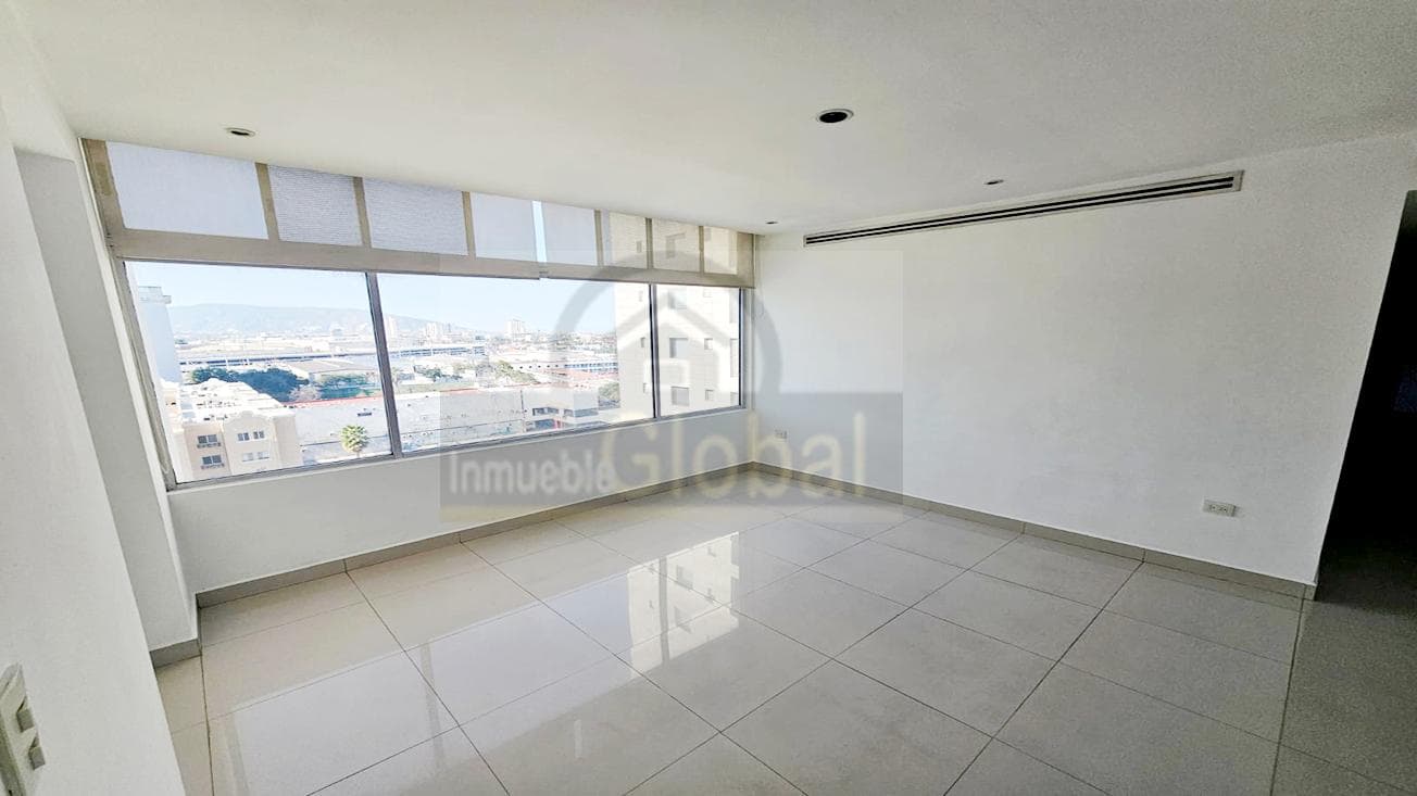 OPPORTUNITY: SPACIOUS 3-BEDROOM APARTMENT FOR RENT, 3 MINUTES FROM VALLE, MONTERREY, NUEVO LEÓN