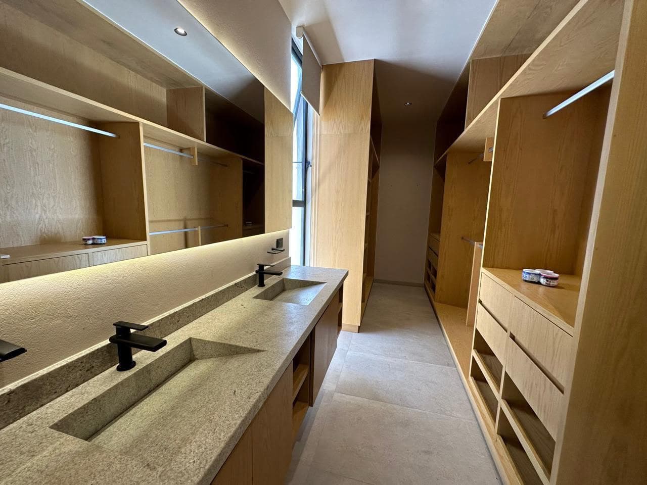 AQUA RESIDENCIAL House