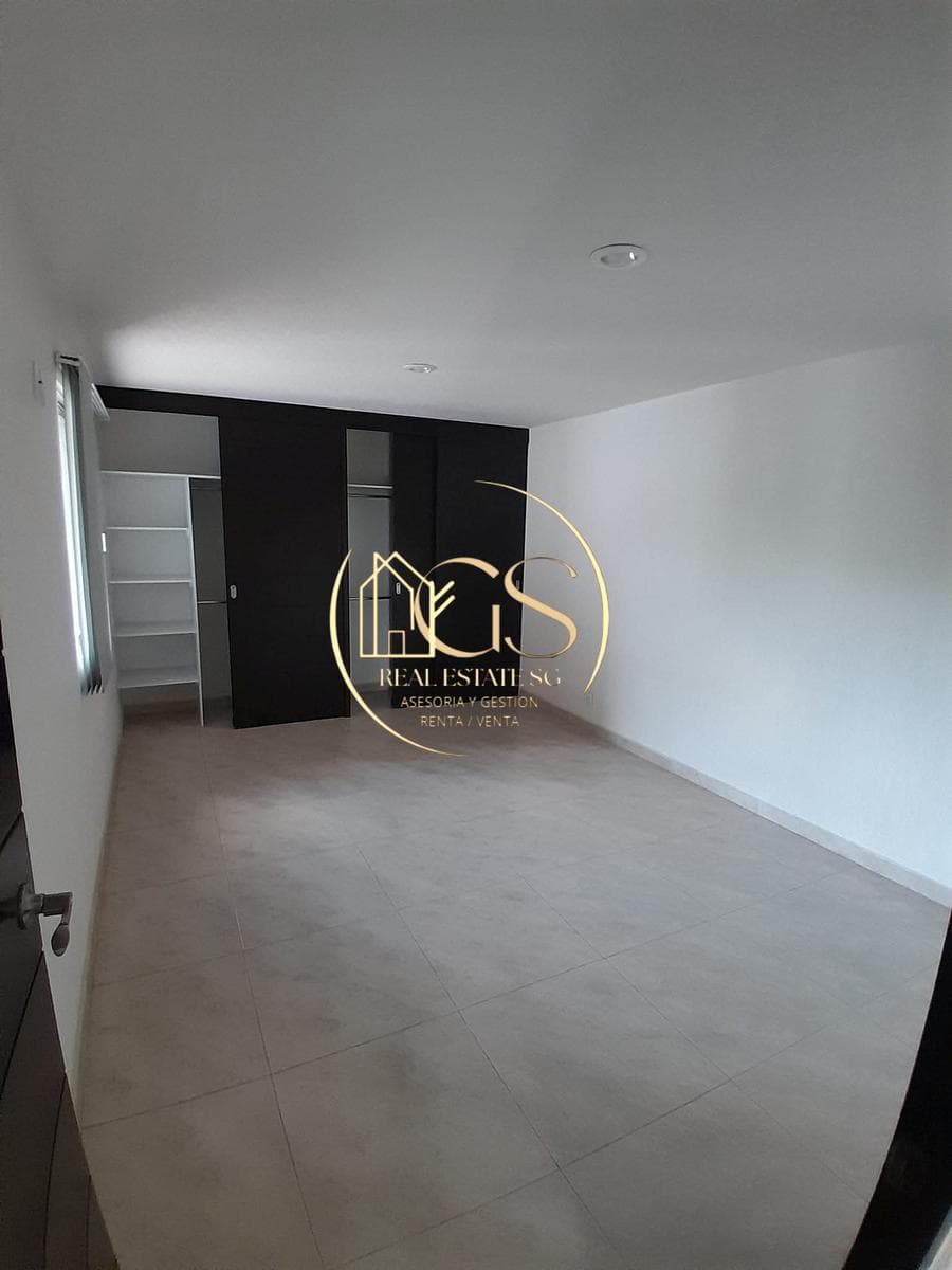 HOUSE FOR SALE IN ZANÁ, RESIDENTIAL AREA