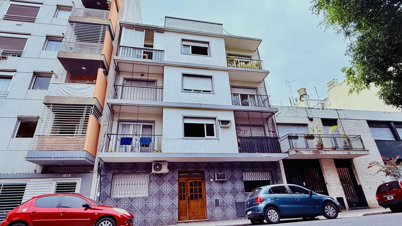 2-Room Apartment for Sale with Spacious Balcony in Barracas—Qualifies for Mortgage Financing