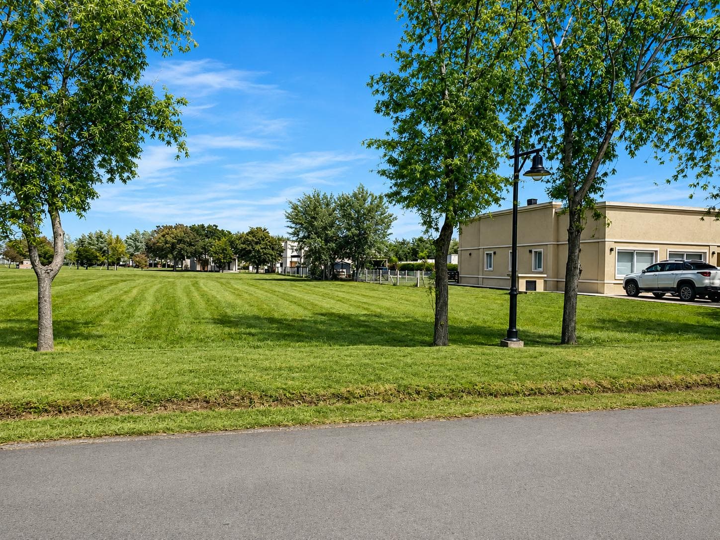For Sale: 2,000 m² Lot in the Haras del Sur III Neighborhood, Los Robles, La Plata