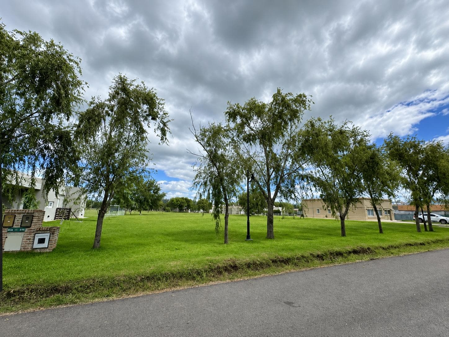 For Sale: 2,000 m² Lot in the Haras del Sur III Neighborhood, Los Robles, La Plata