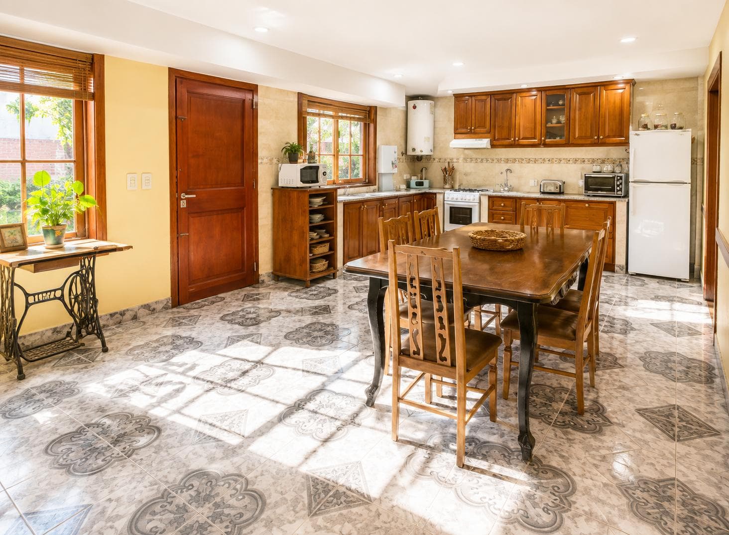 4-room house for sale in downtown Derqui, Pilar; eligible for a mortgage