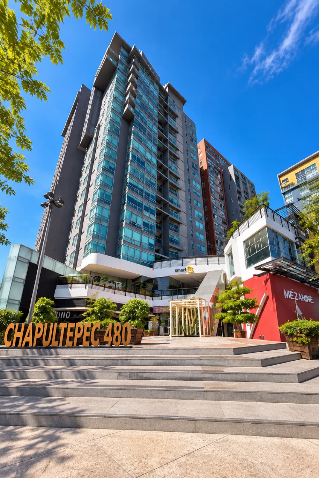 SHOPPING CENTER FOR SALE IN CHAPULTEPEC | GUADALAJARA | CAP RATE 6.29% | PROPERTY INVESTMENT