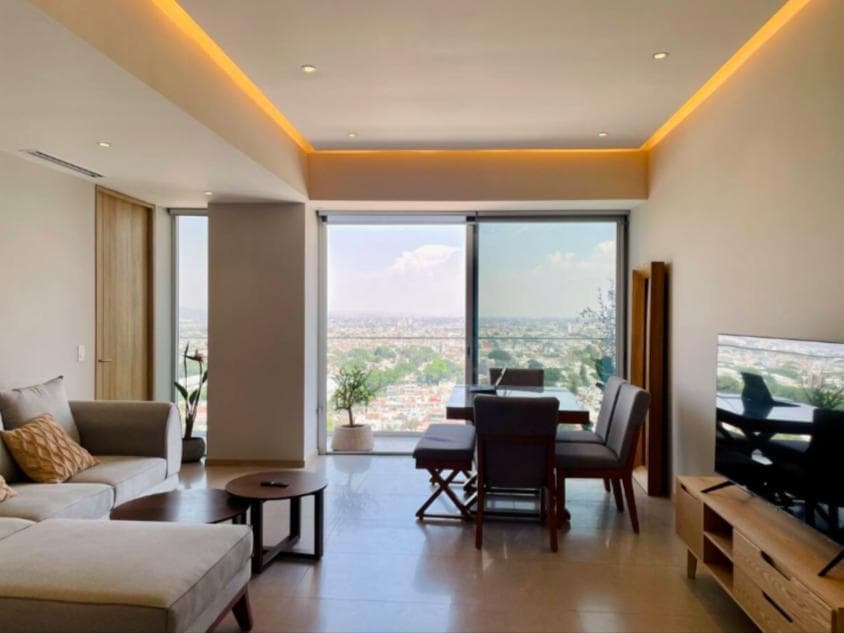 Live in luxury and comfort in Ladrón de Guevara | Apartment with a terrace and panoramic views
