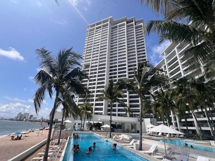 Beachfront Apartments at Harbor 171 | Puerto Vallarta | Starting at $6 MDP