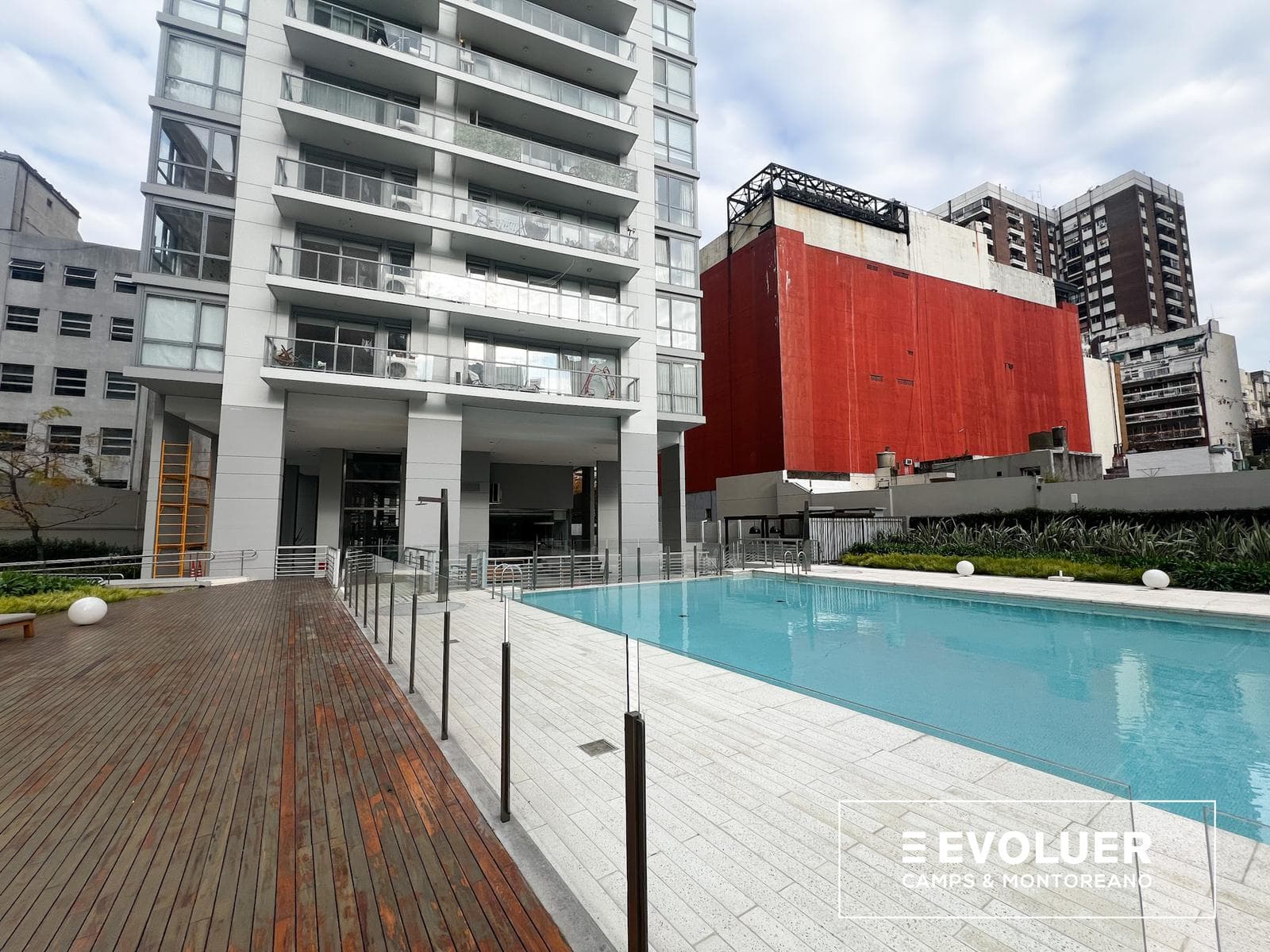 3-room apartment for sale with a garage and amenities in Astor Palermo.