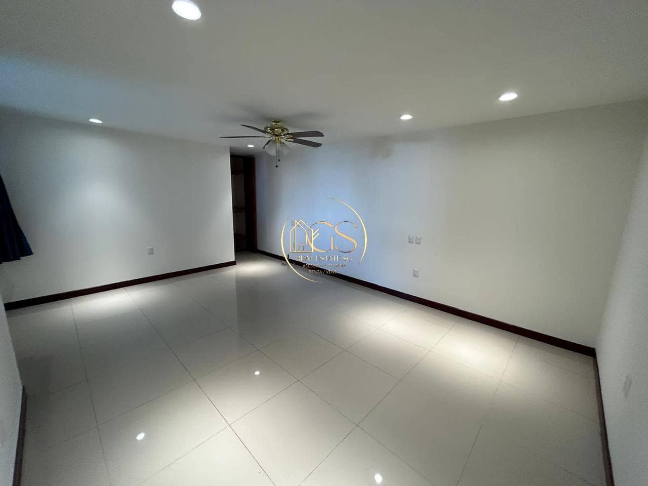 HOUSE FOR SALE IN PALMA REAL, CELAYA