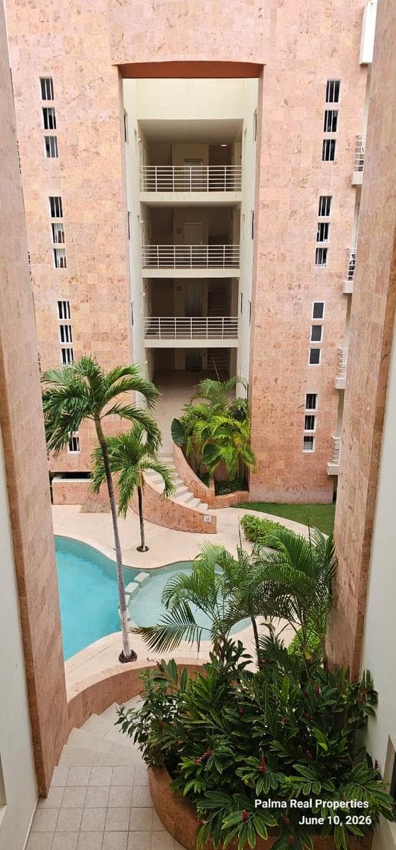Apartment in Superblock 15