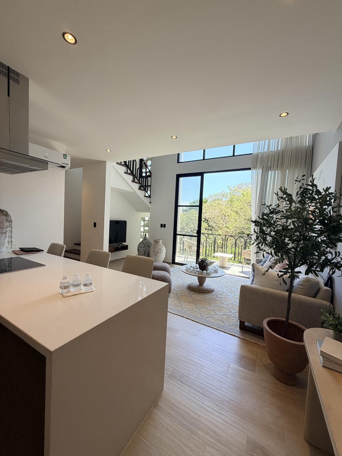 LOFT IN DOWNTOWN PLAYA