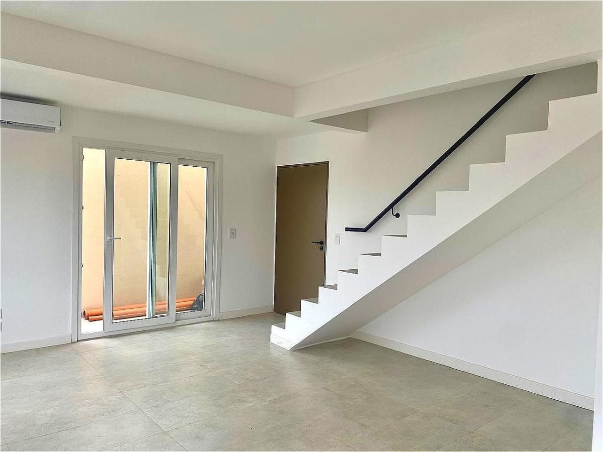 2-room duplex for rent—amenities—bright—Caballito