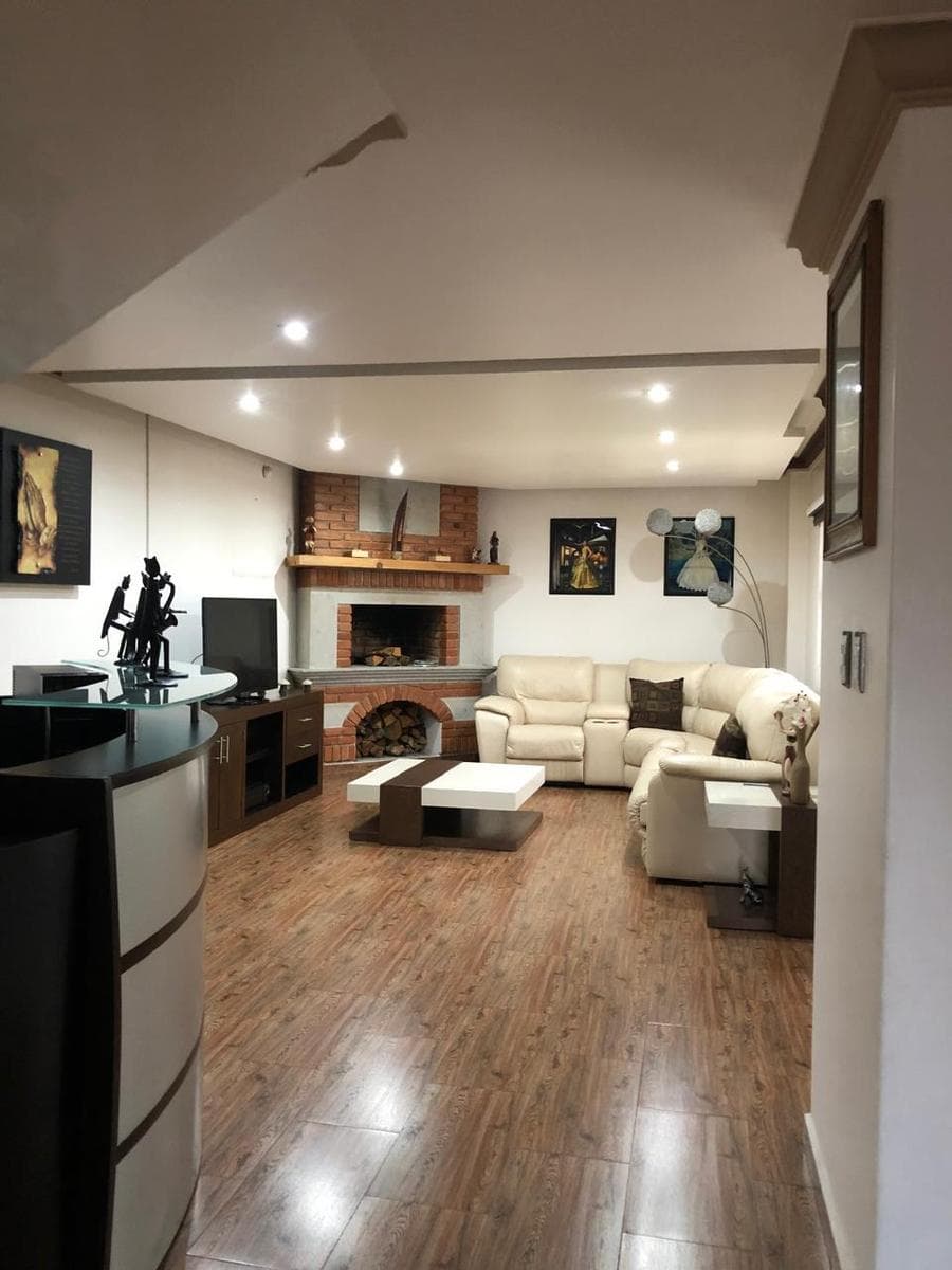 House for Rent in the Paseos del Bosque Neighborhood