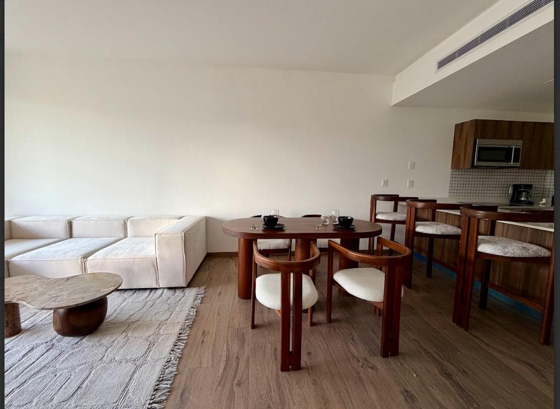 For Sale: 2-bedroom apartment. Playacar, Playa del Carmen