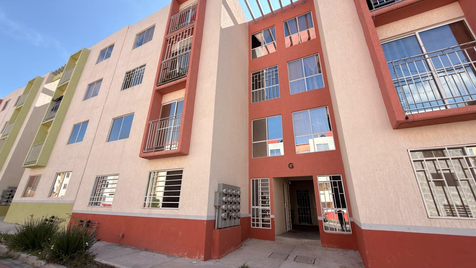 Apartment in the La Estancia Subdivision