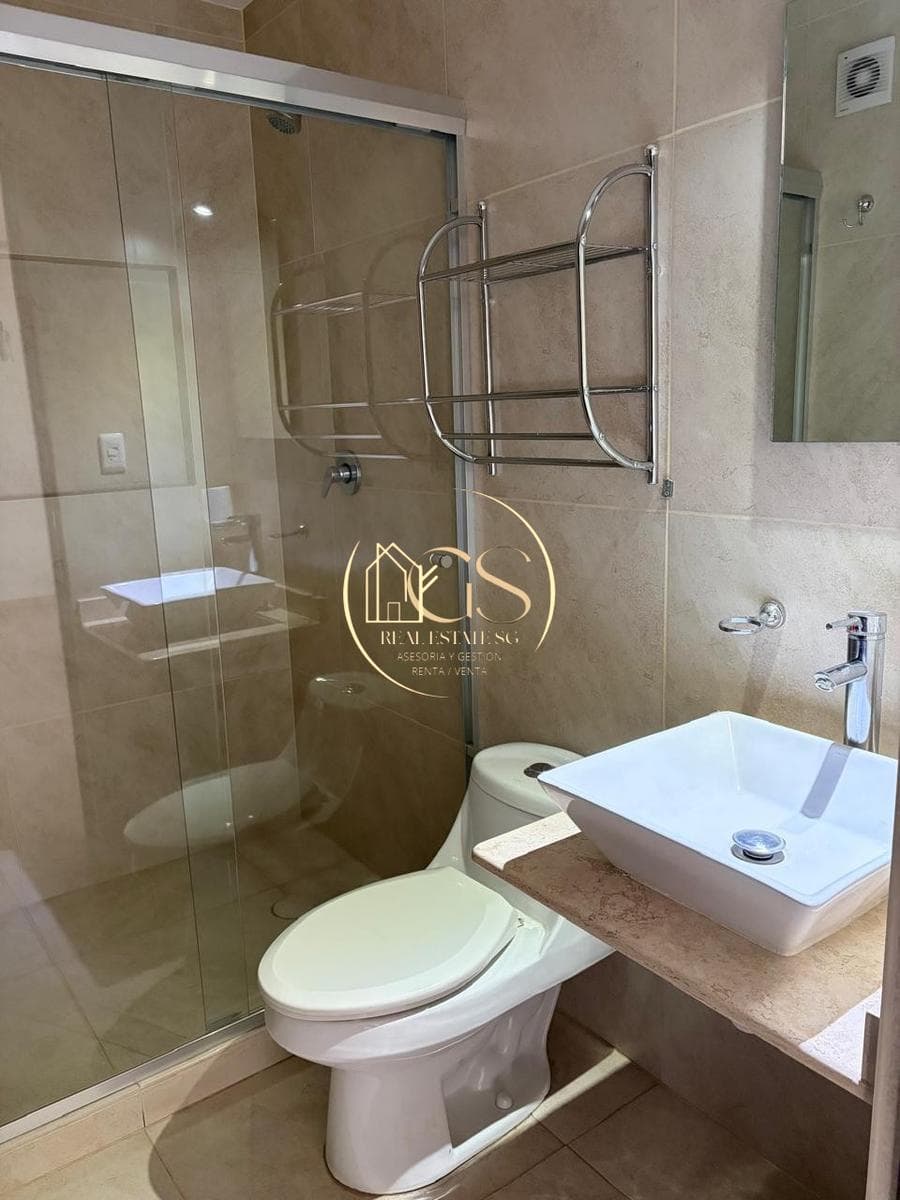 HOUSE FOR RENT IN KIIN RESIDENCIAL CELAYA