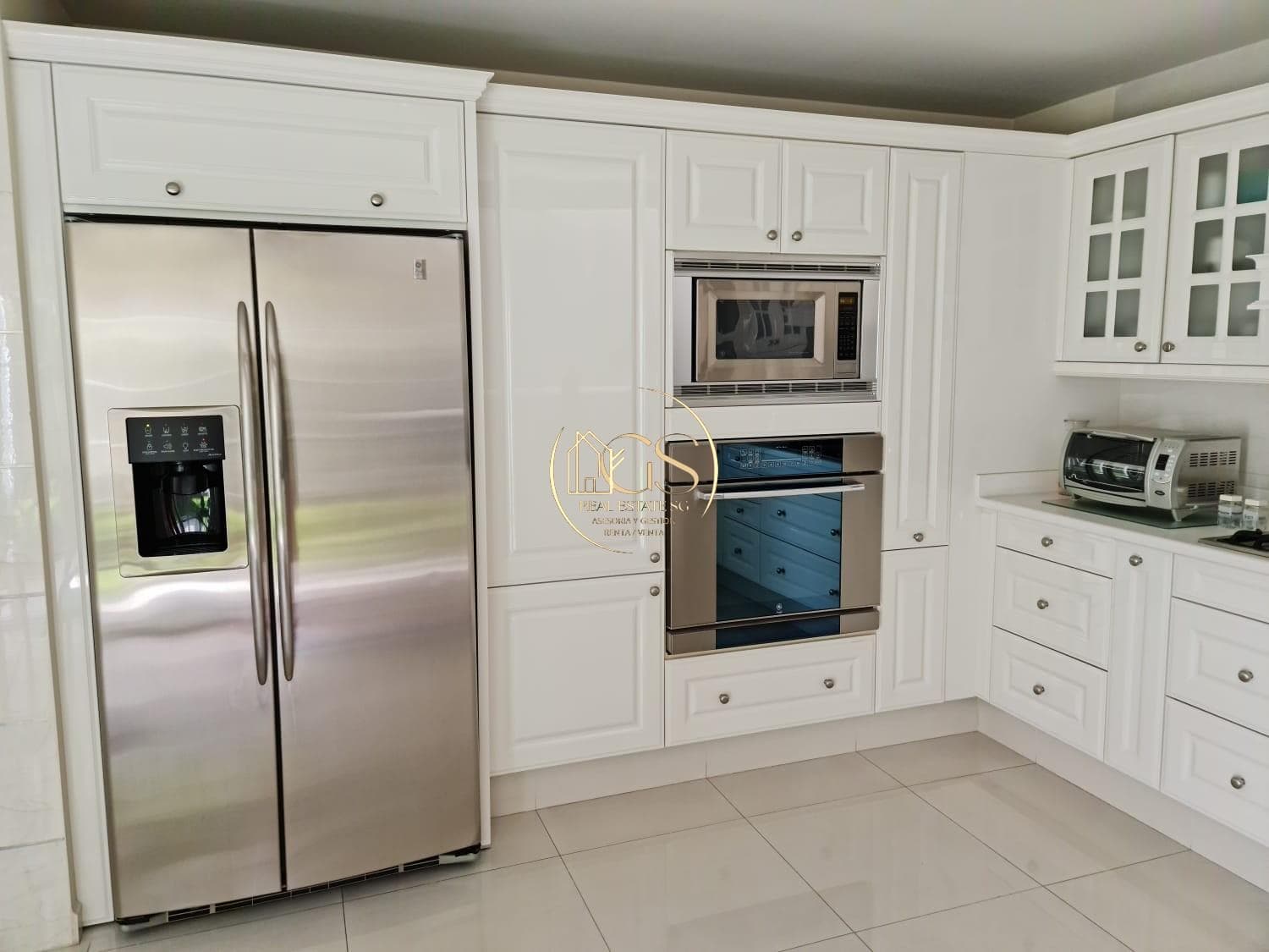 HOUSE FOR SALE IN ALAMEDA CELAYA