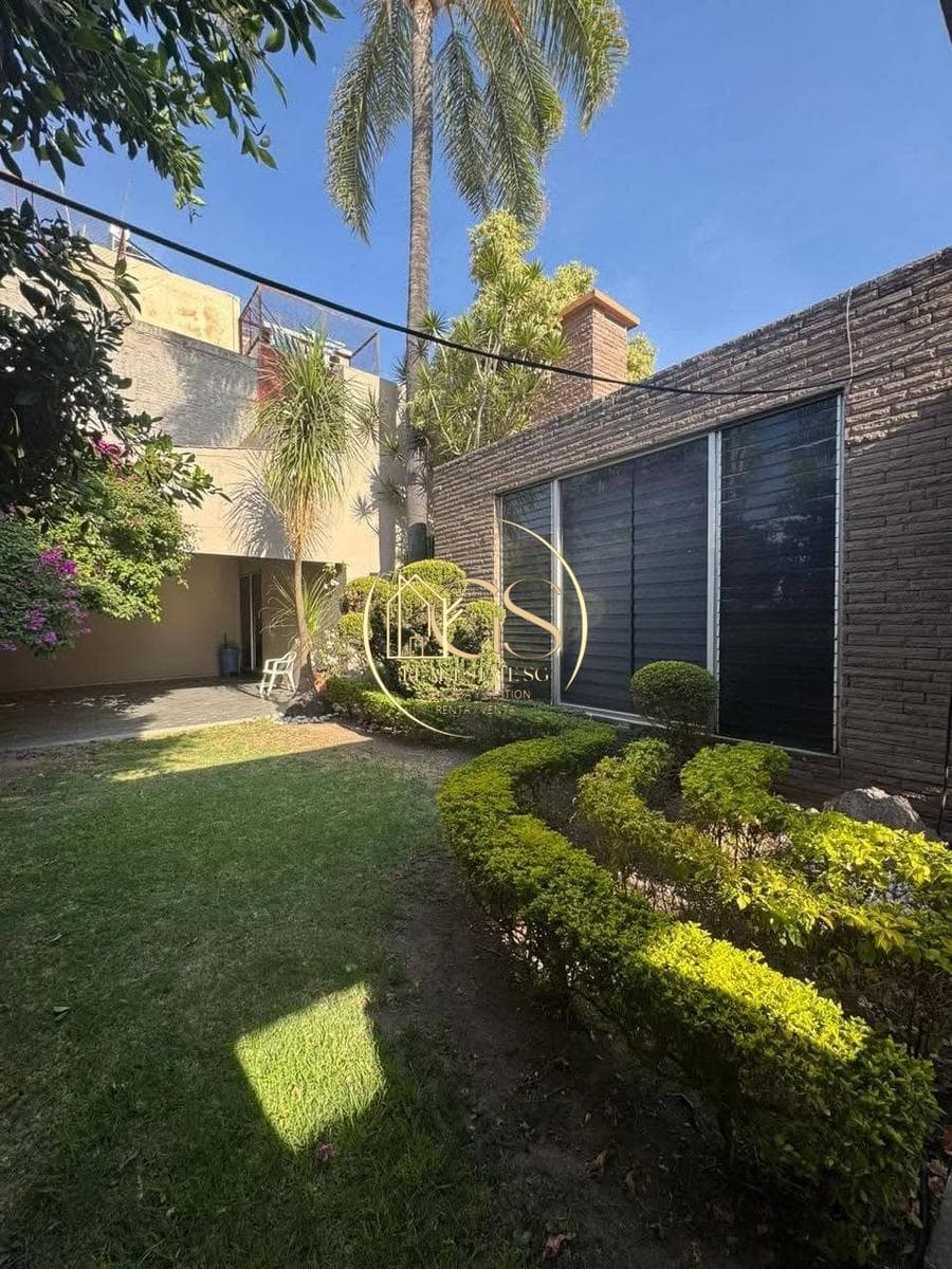 HOUSE FOR SALE IN ALAMEDA CELAYA