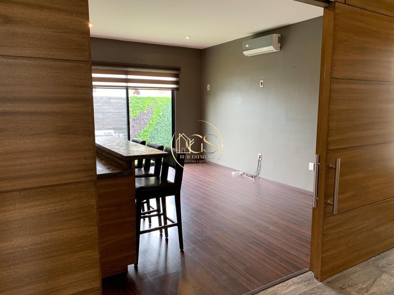 HOUSE FOR SALE IN SAN LORENZO, CELAYA RESIDENTIAL AREA