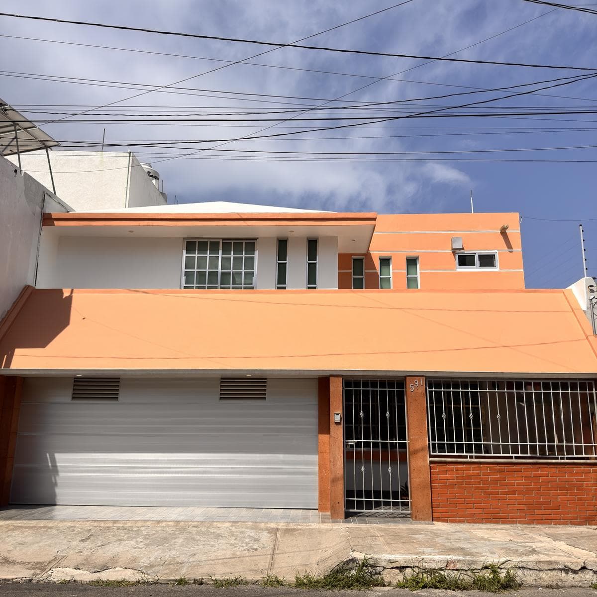 House in the Jardines de Mocambo Subdivision