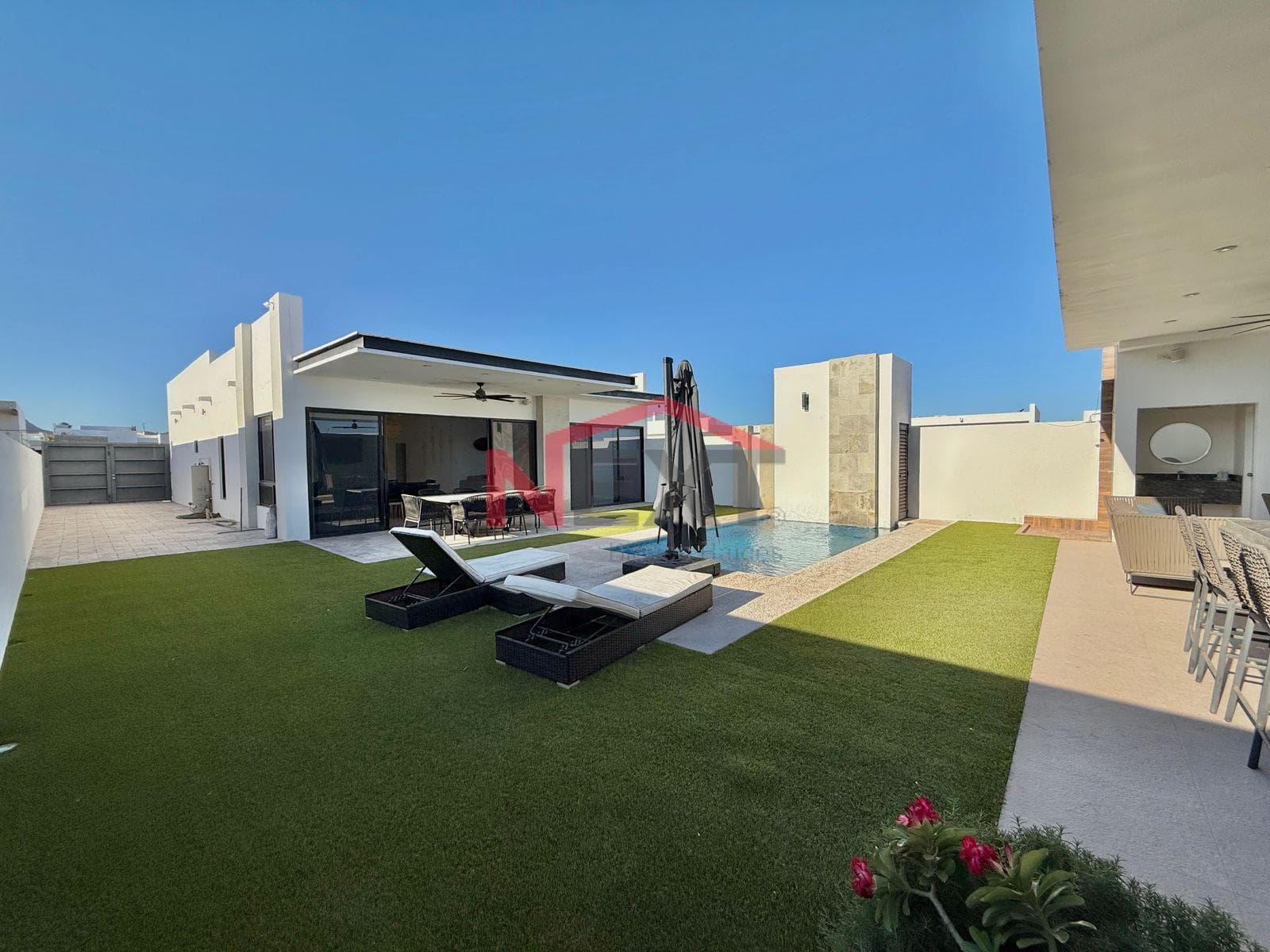 Casa en venta con alberca en Biznaga Residencial, San Carlos