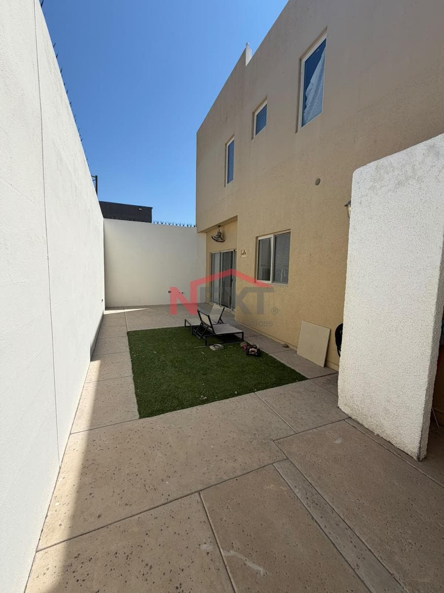HOUSE FOR SALE IN VISTA DEL SOL