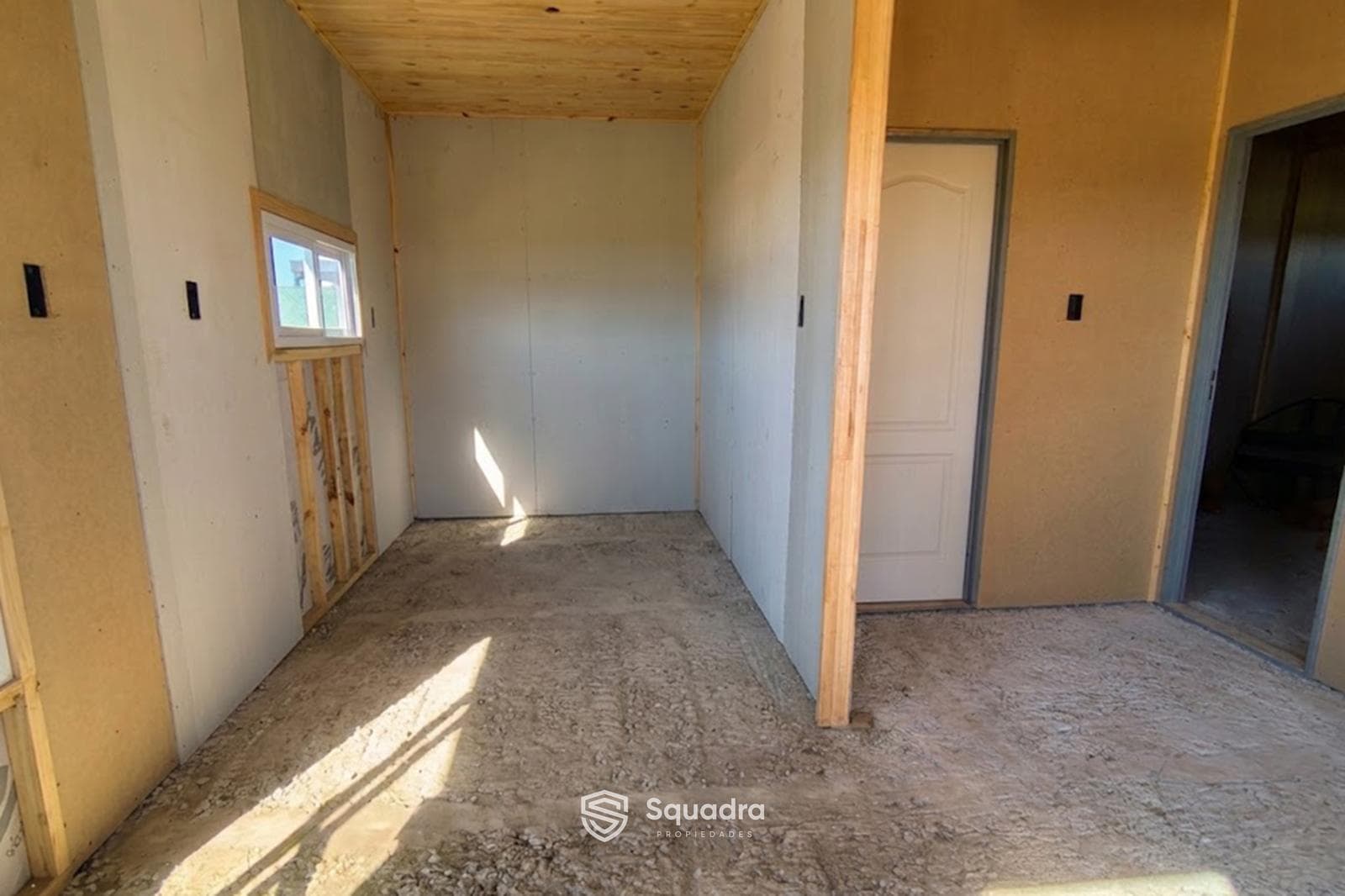 FOR SALE - 1-Bedroom House with Pool and Garden - Pueblo Esther.