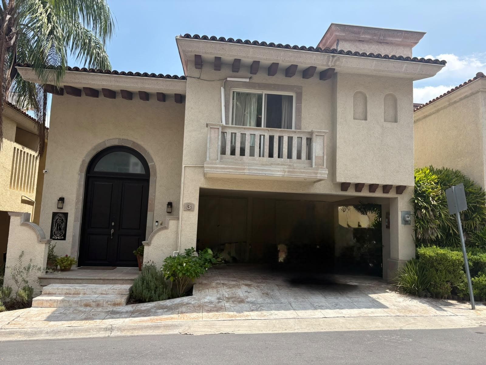 HOUSE FOR SALE IN LOS ANGELES, VALLE ORIENTE