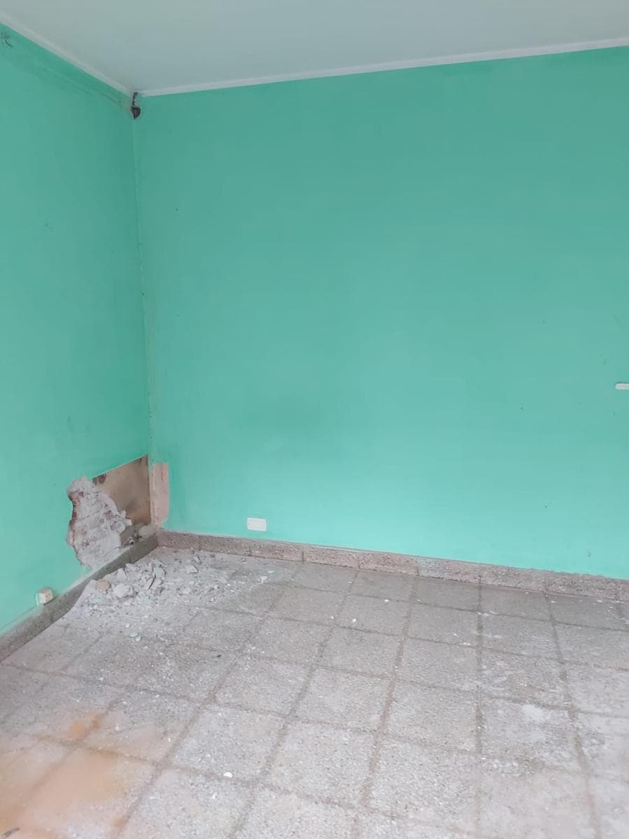 House in Alberdi in need of renovation—Trade accepted