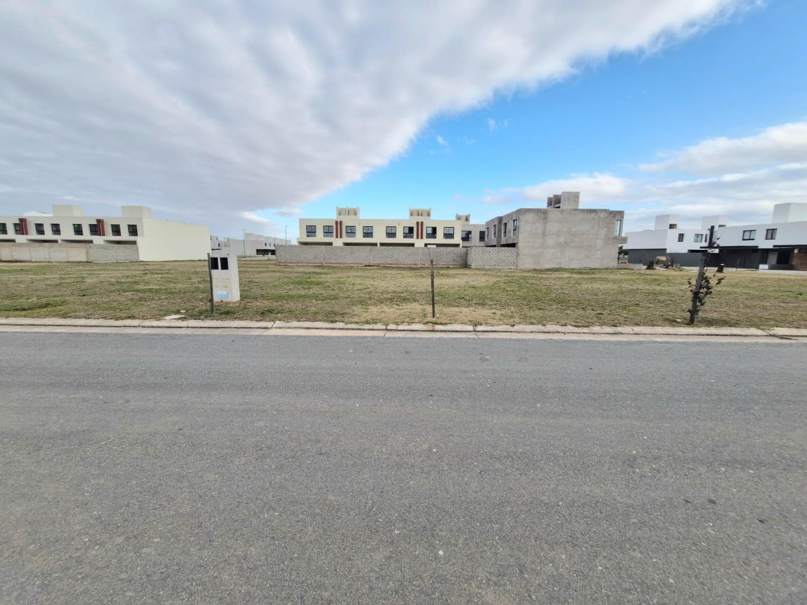 CHACRAS GREEN - LOT SUITABLE FOR A DUPLEX - 360 M²