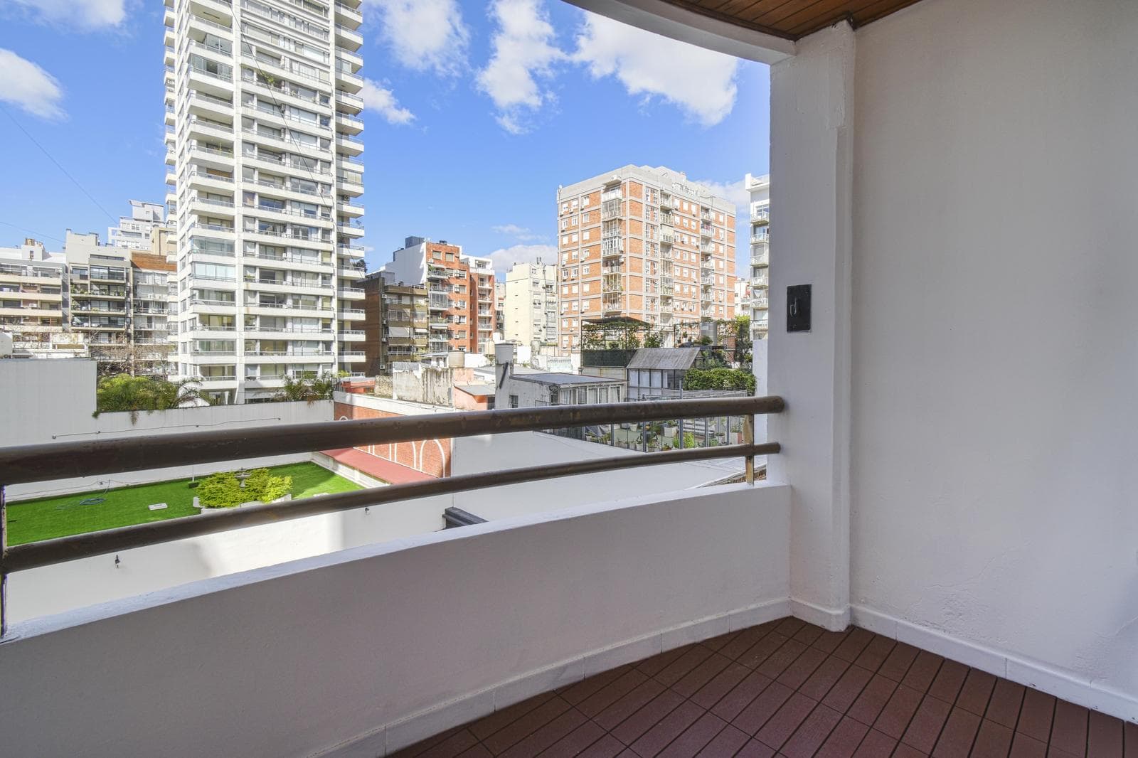 FOR RENT: 3-room apartment in Palermo