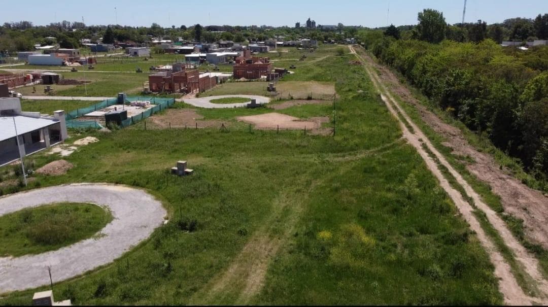 4,400 m² Lot for Sale in the Las Marías Neighborhood, Capilla del Señor, Exaltación de la Cruz