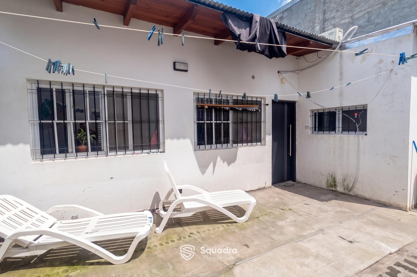 FOR SALE | TRADE - Property with two separate buildings - Fisherton.