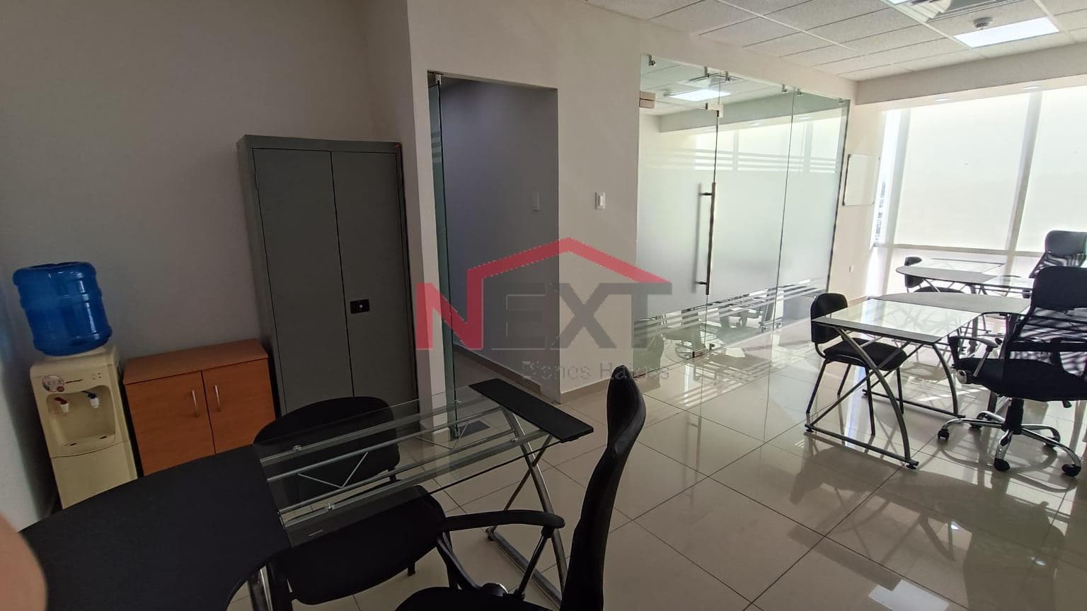 OFFICE FOR SALE IN COLOSSUS