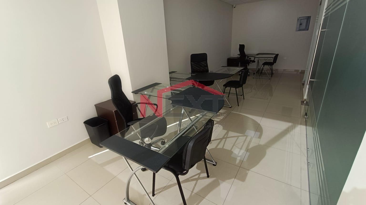 OFFICE FOR SALE IN COLOSSUS