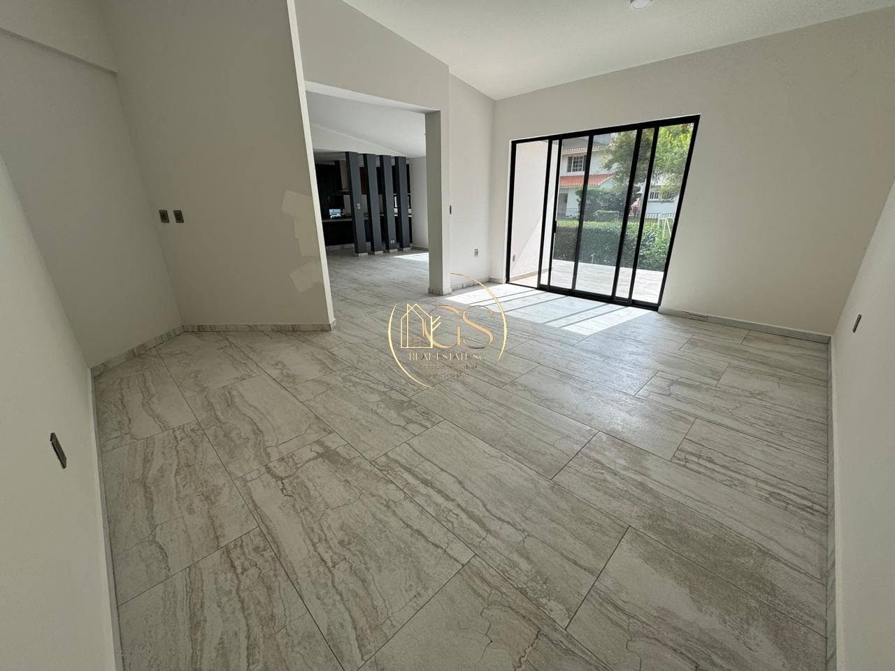 HOUSE FOR SALE IN ARCADA ALAMEDA, CELAYA
