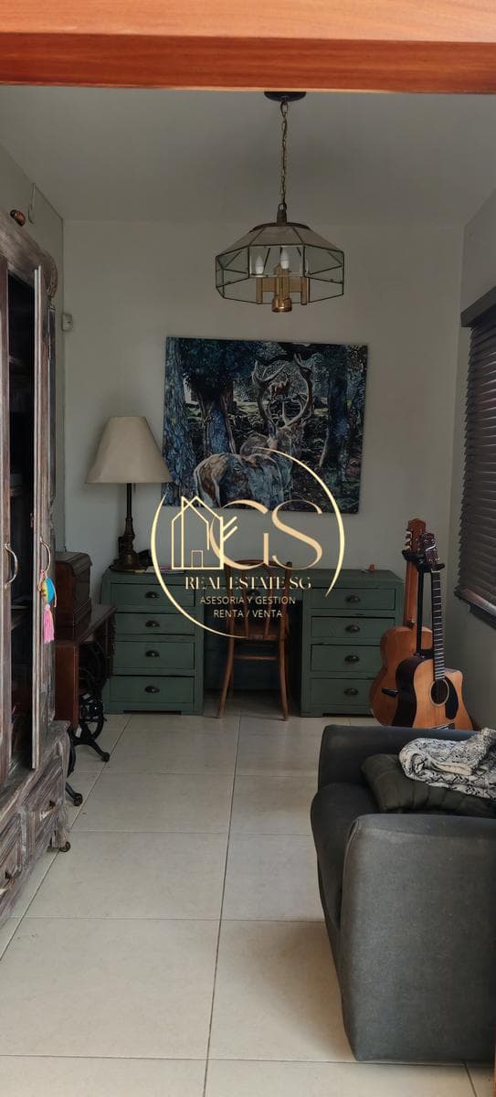 HOUSE FOR SALE IN SAN LORENZO, CELAYA RESIDENTIAL AREA