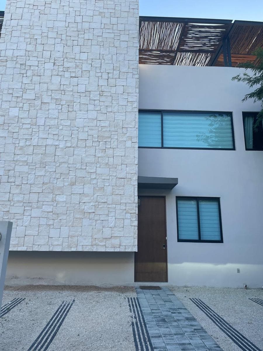FURNISHED HOUSE IN PLAYA ENCANTADA