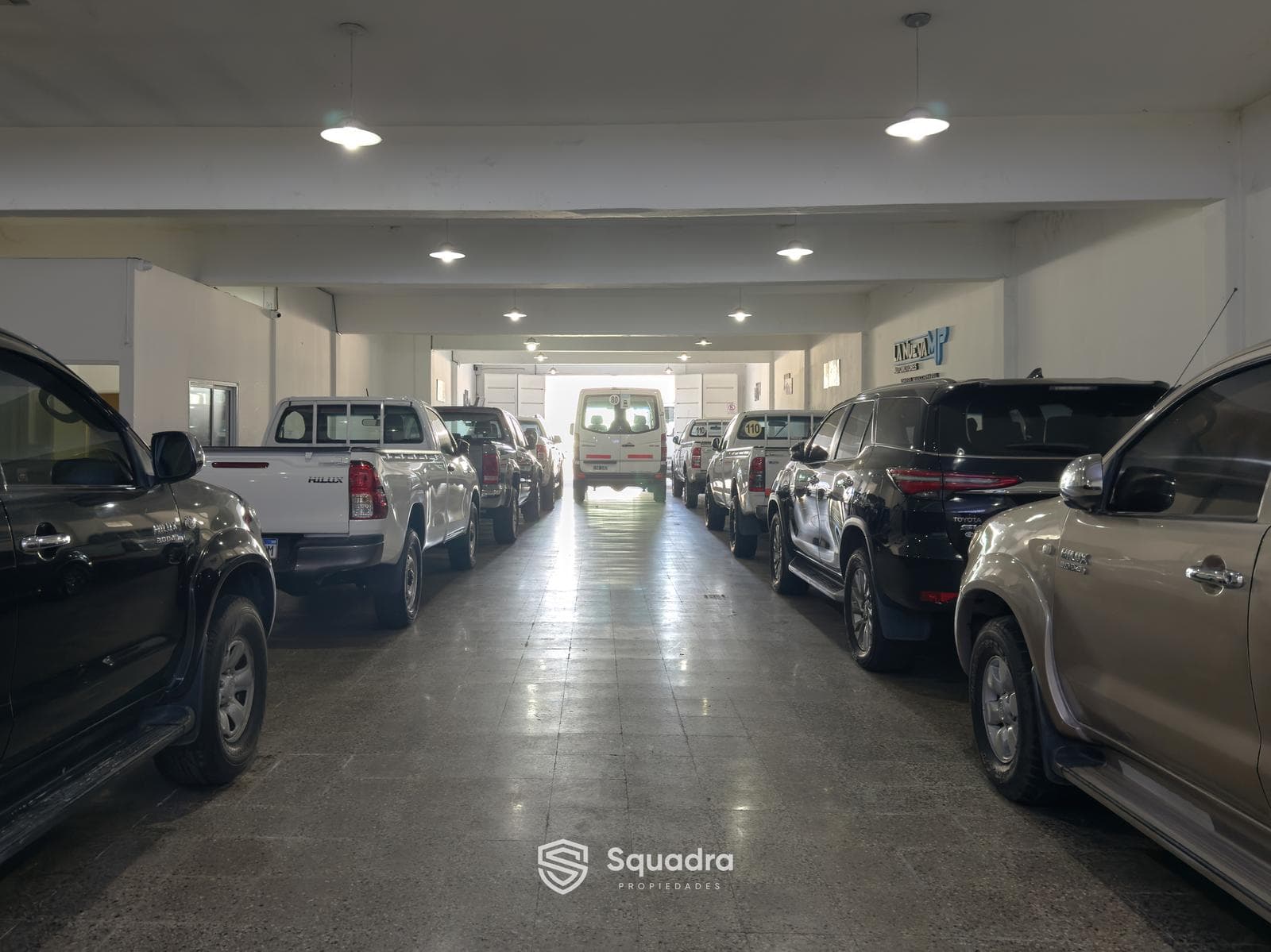 FOR SALE | TRADE - Commercial space, 4-bedroom house, covered patio, and garage - Belgrano, Rosario - QUALIFIES FOR A LOAN.