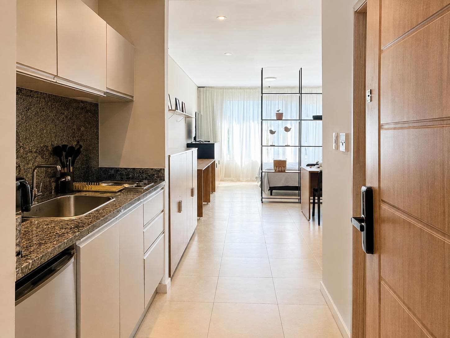 ALL-INCLUSIVE Short-Term Rental: 1-Bedroom Apartment in a Loft Building in Bahía Grande, Nordelta