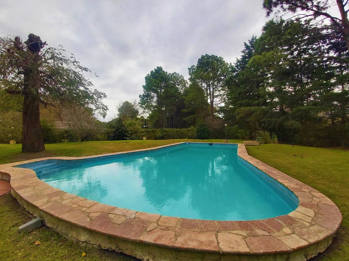 Beautiful property with a 3,000 m2 lot in the Parque Exaltación neighborhood