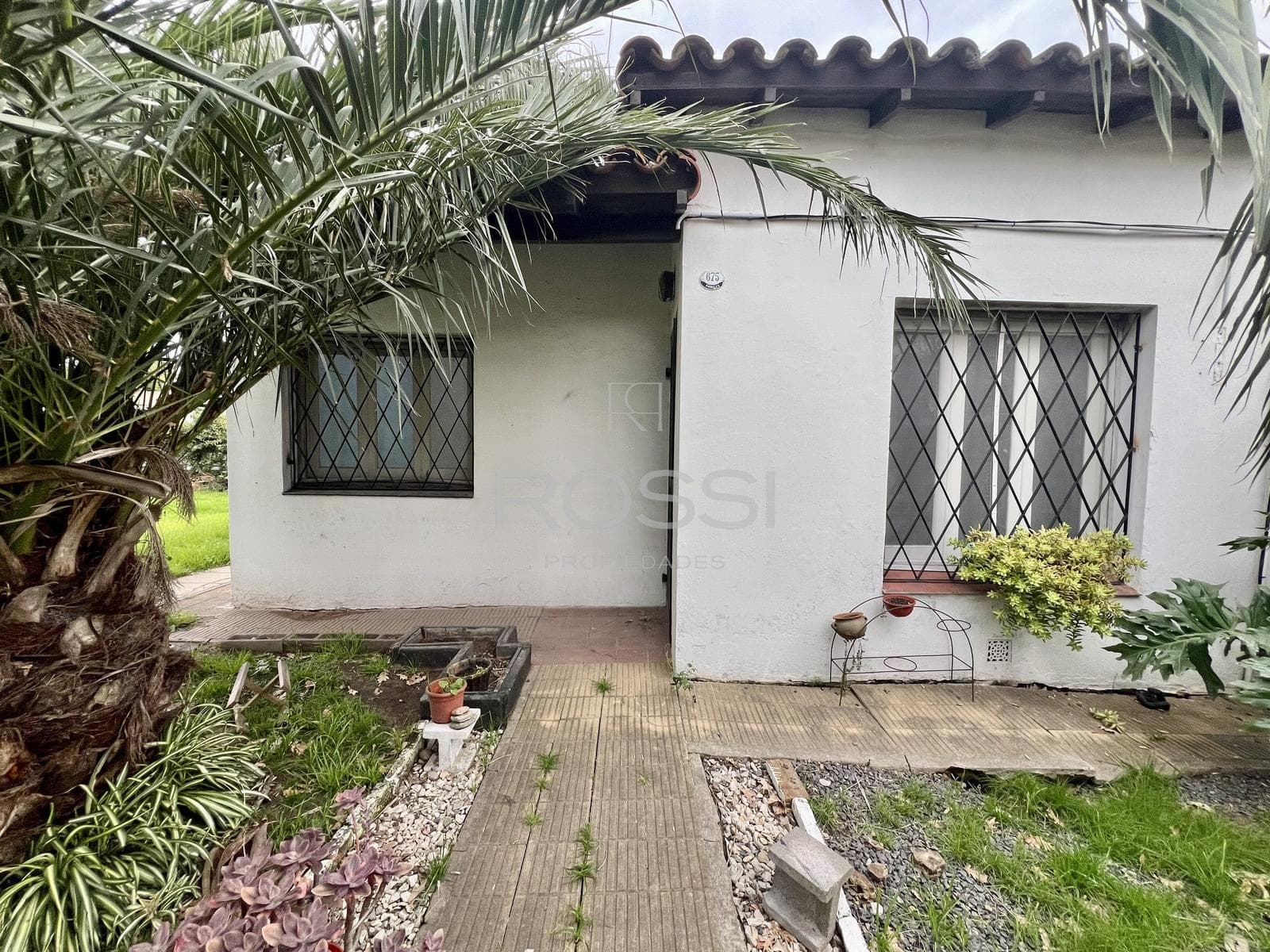 4-room house in Merlo, with a yard and garage - 120 m2 - Great opportunity