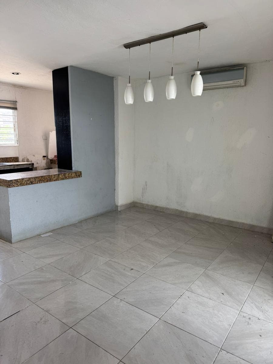 HOUSE FOR SALE IN THE FENIX SUBDIVISION, CAMPECHE