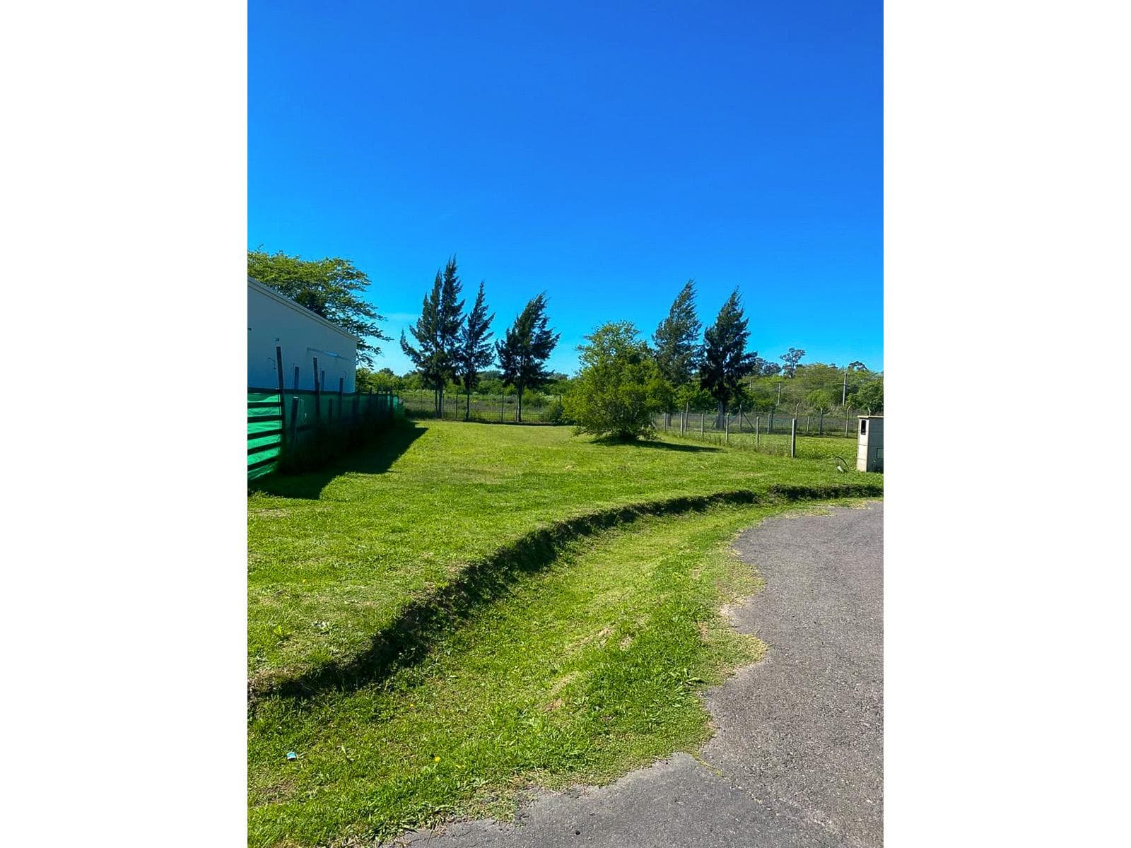 For Sale: 450-square-meter Perimeter Lot in the La Reserva Hudson Neighborhood, Berazategui
