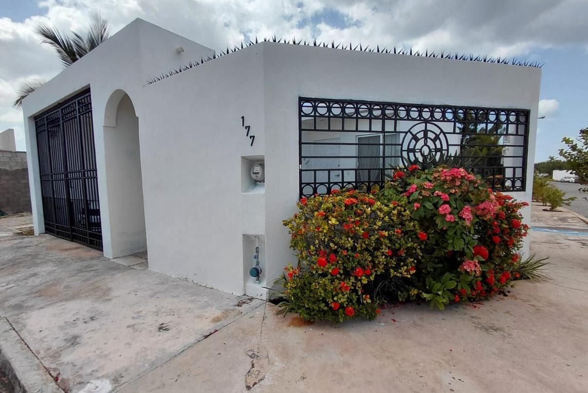 HOUSE FOR SALE IN GRAN SAN PEDRO CHOLUL | ONE STORY, SOLAR PANELS