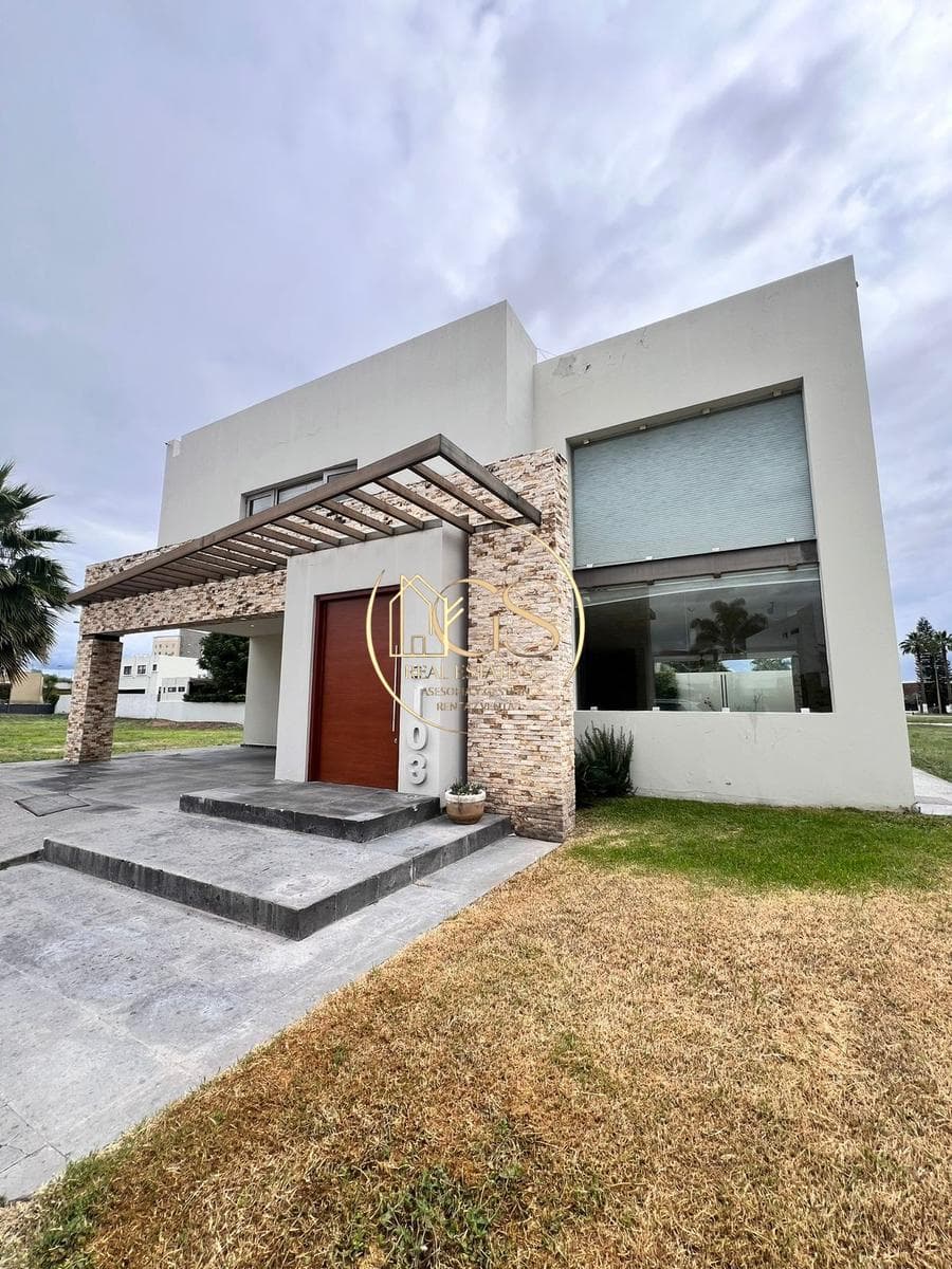 HOUSE FOR SALE IN COMPUERTAS DEL CAMPSTRE, CELAYA