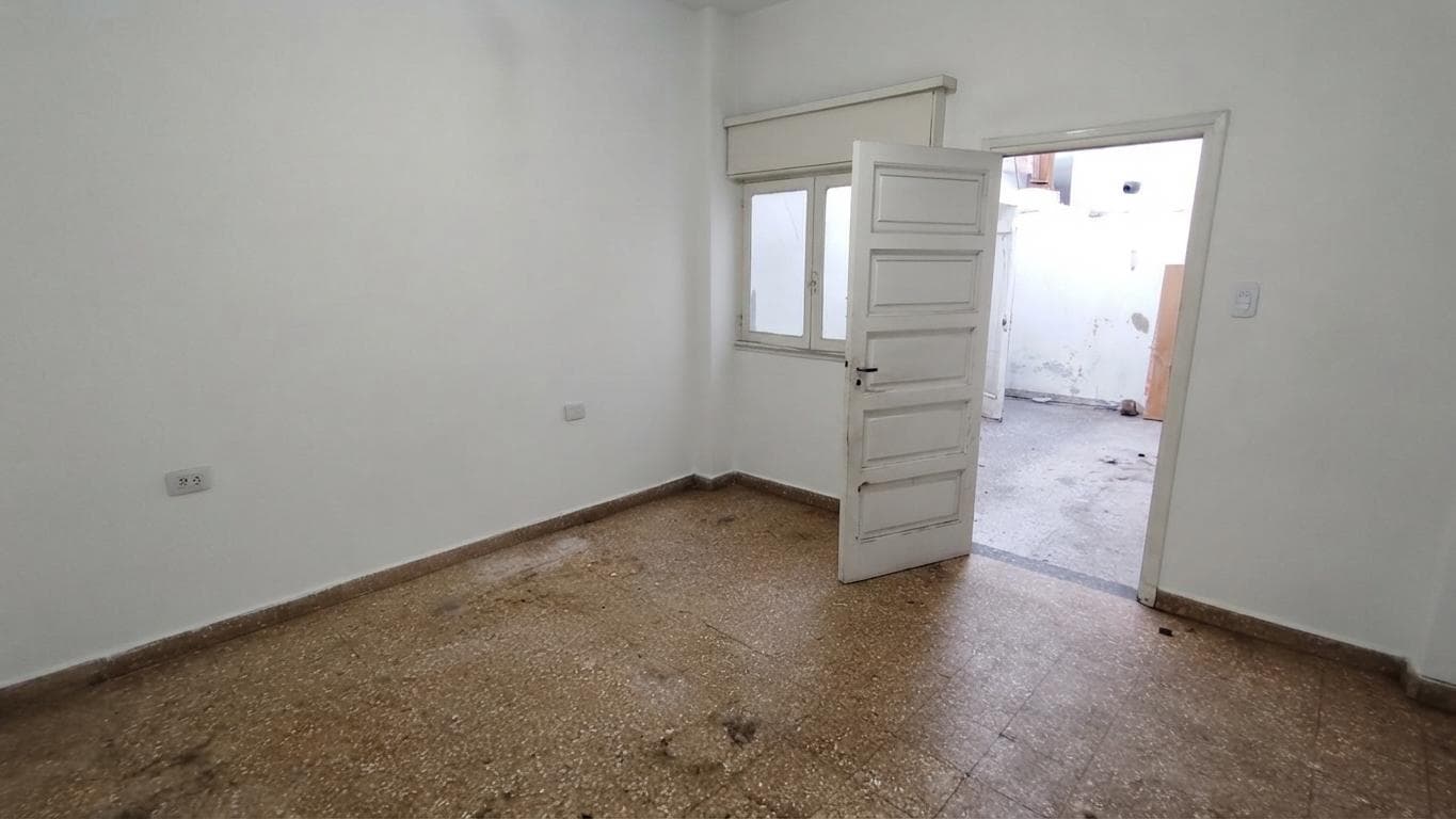 FOR SALE: 2-Bedroom Apartment with Private Terrace in Villa Lugano