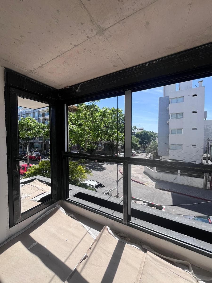 1-Bedroom Apartment for Sale with a Spacious Terrace - Buceo