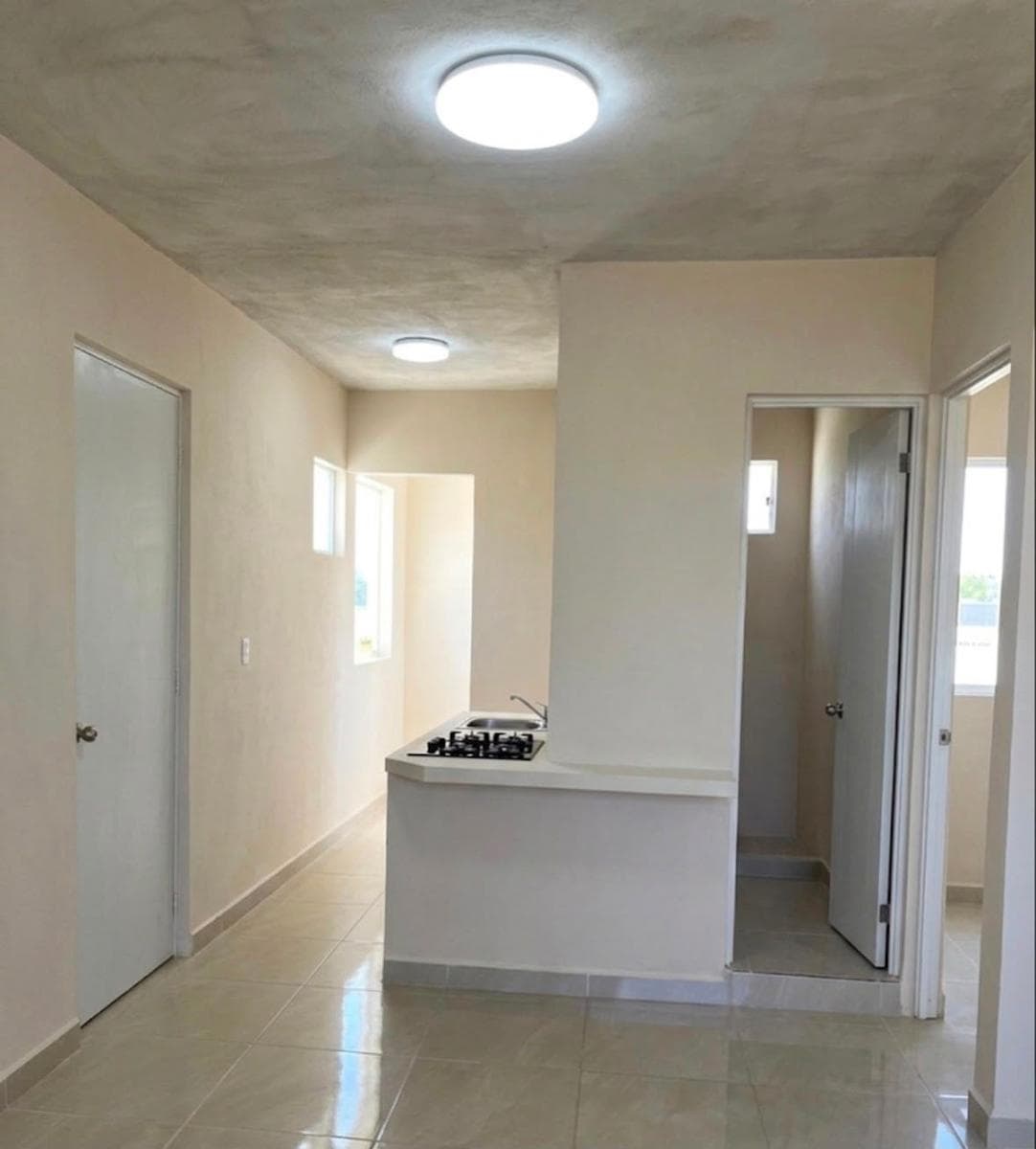 Excellent opportunity: two 2-bedroom apartments, ideal for investment